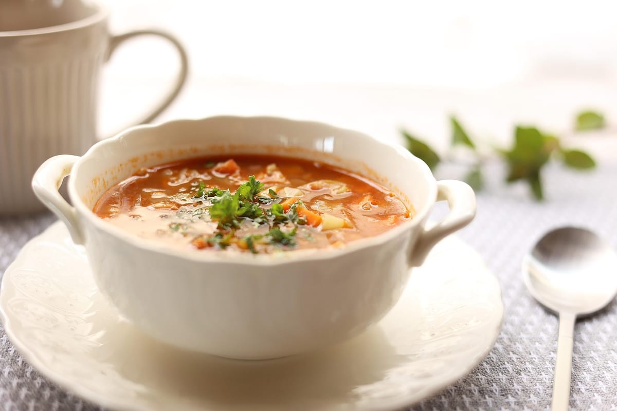 Roasted tomato and red pepper soup